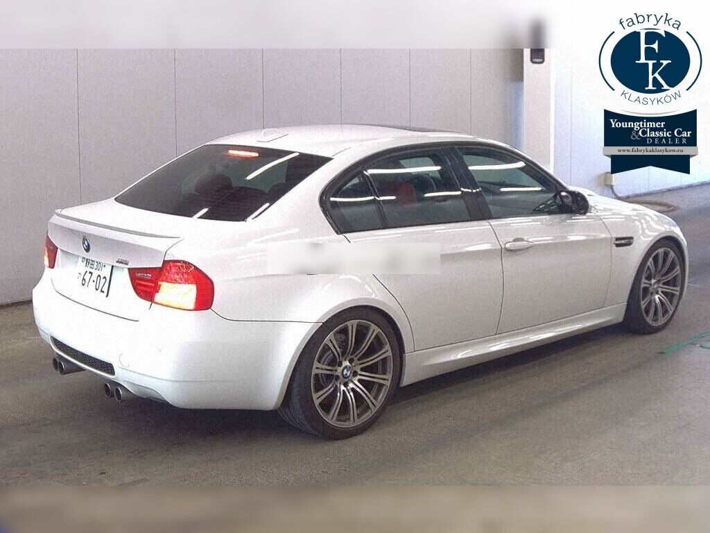 BMW M3 4D M3 2009 - zdjęcie 7