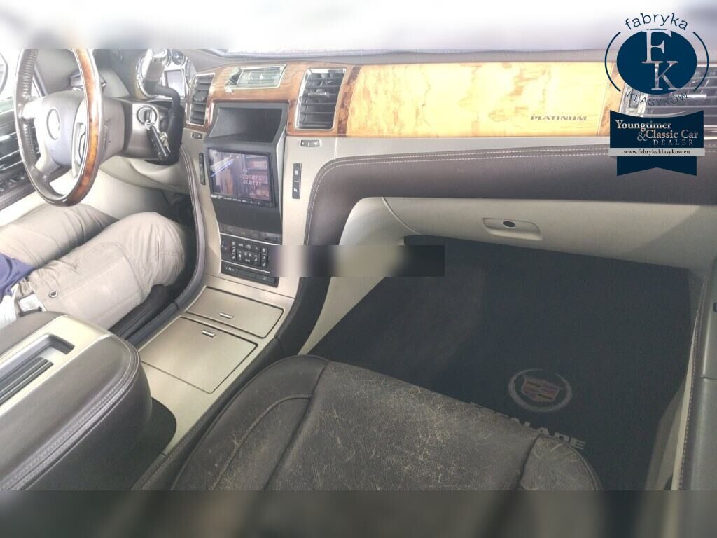 CADILLAC CADILLAC ESCALADE 4WD PLATINUM 2011 - zdjęcie 5