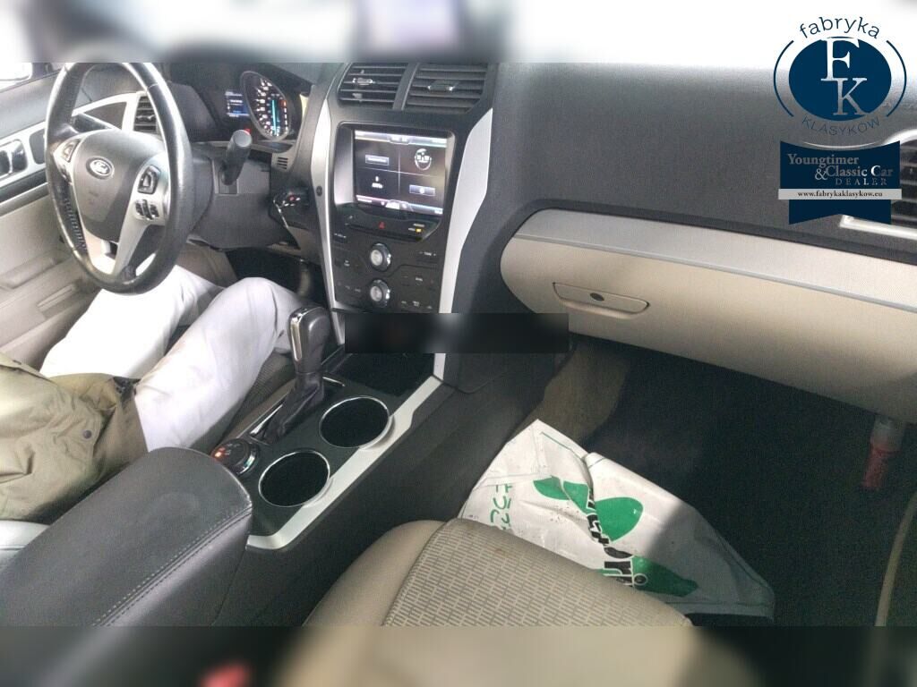 FORD EXPLORER 5D 4WD XLT 2013 - zdjęcie 5
