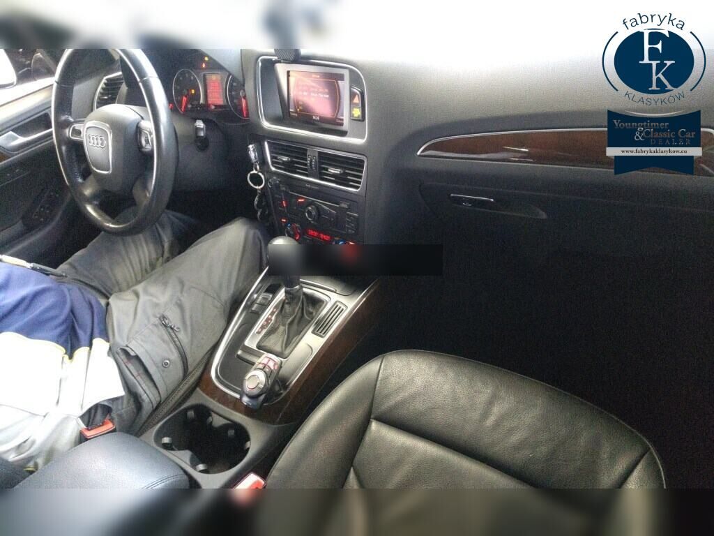 AUDI Q5 4WD 3.2FSI QUATTRO 2010 - zdjęcie 5