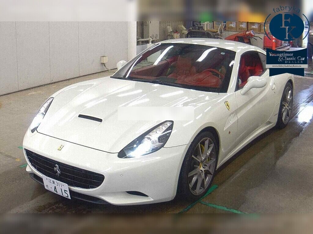 FERRARI CALIFORNIA BASE GRADE 2018 - zdjęcie 6