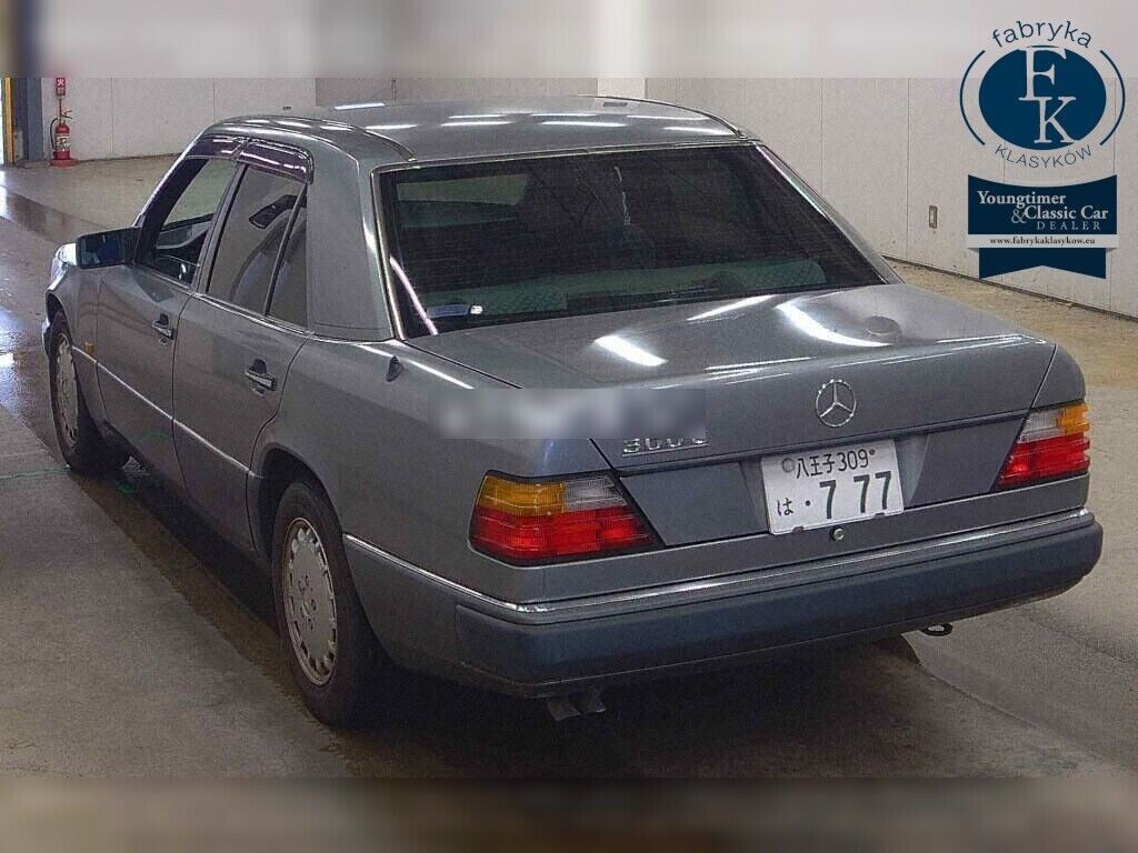 MERCEDES BENZ MEDIUM CLASS 4D 300E 1992 - zdjęcie 4