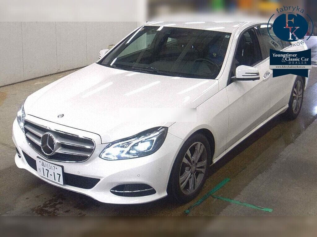 MERCEDES BENZ E-CLASS 4D 4WD E300 4MATIC AVANTGARDE 2014 - zdjęcie 6