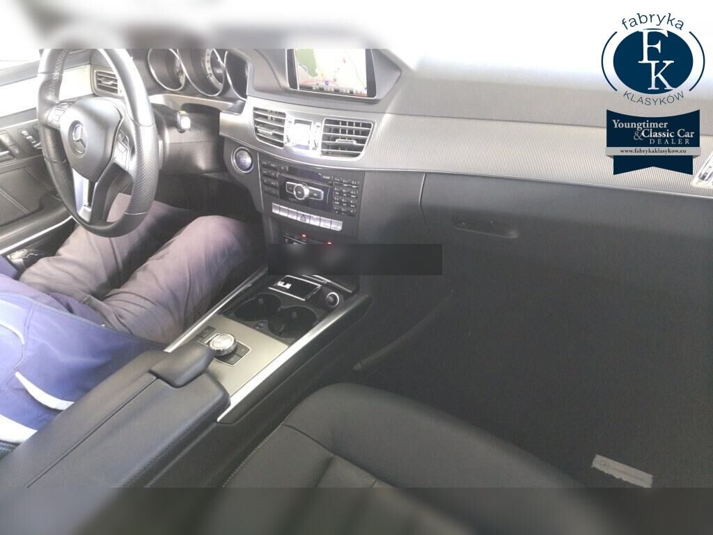 MERCEDES BENZ E-CLASS STATIONWAGON 4WD E300 4MATIC STATIONWAGON AVANTGARDE 2013 - zdjęcie 5