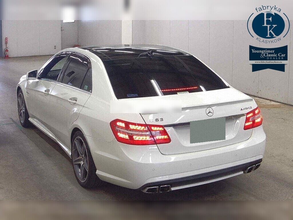 MERCEDES AMG E-CLASS 4D E63 2012 - zdjęcie 4