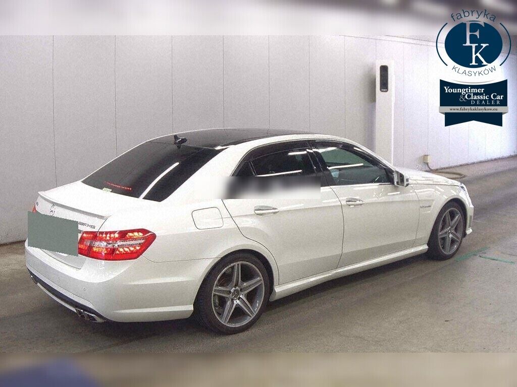 MERCEDES AMG E-CLASS 4D E63 2012 - zdjęcie 7