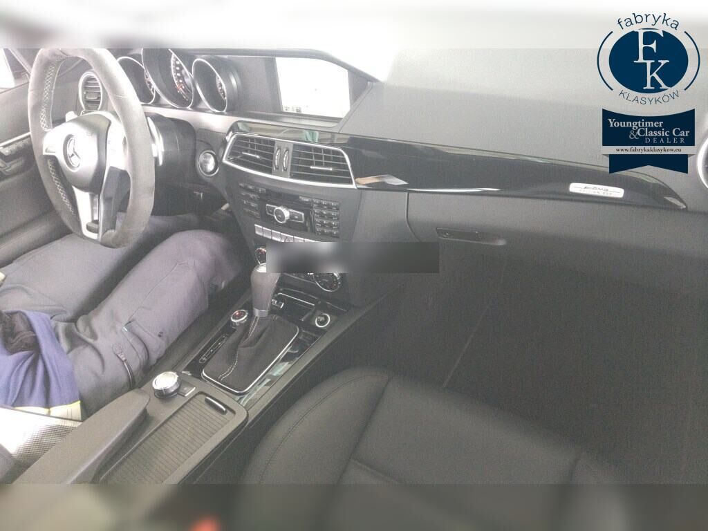 MERCEDES BENZ C-CLASS 4D C63 AMG EDITION 507 2014 - zdjęcie 5