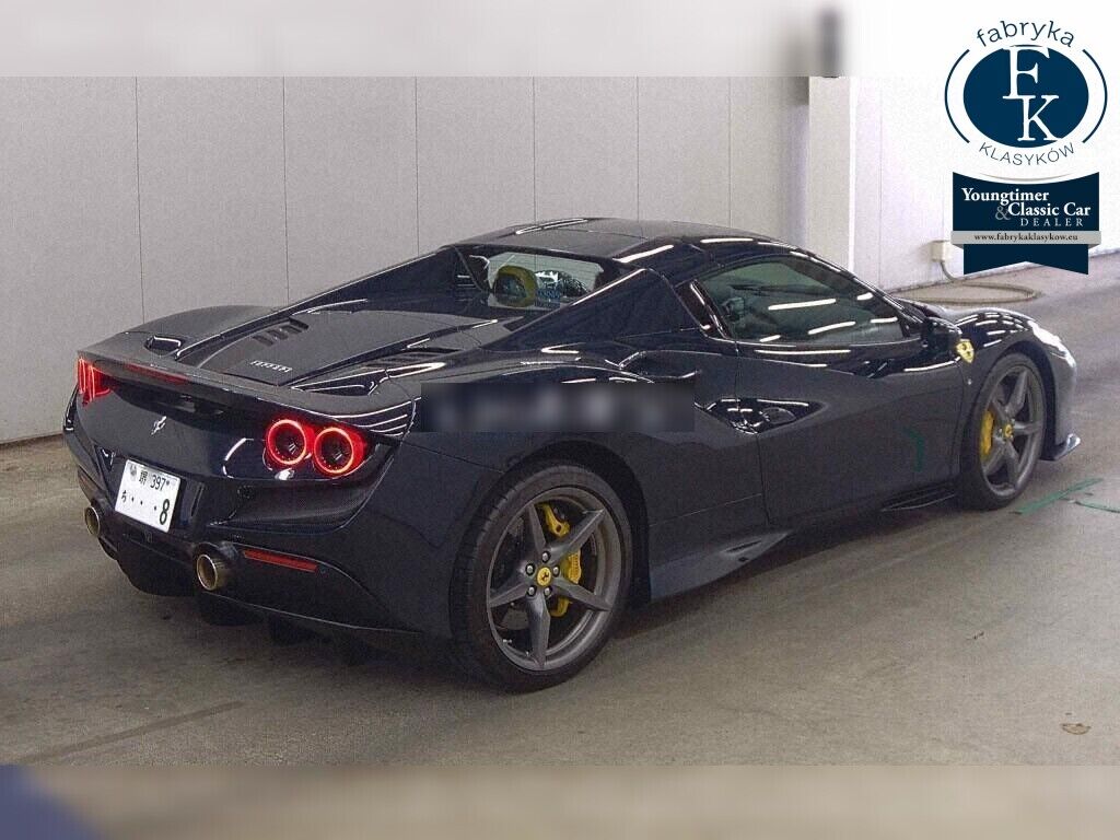 FERRARI F8 SPIDER BASE GRADE 2023 - zdjęcie 7
