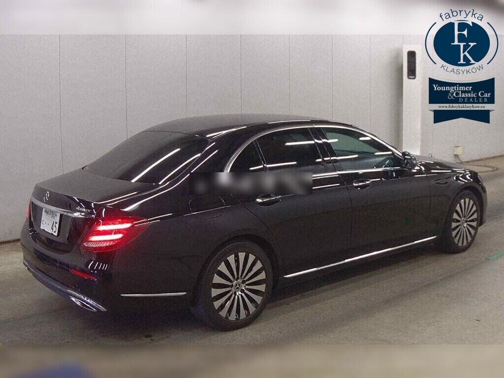 MERCEDES BENZ E-CLASS 4D 4WD E400 4MATIC EXCLUSIVE 2017 - zdjęcie 7