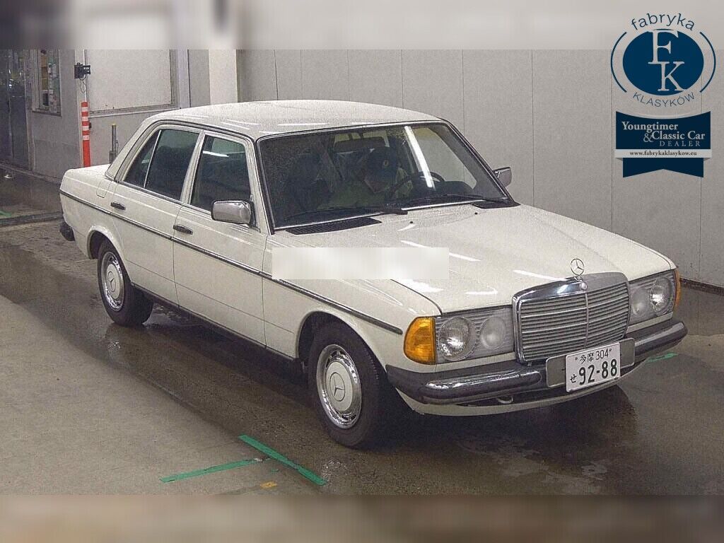 MERCEDES BENZ MEDIUM CLASS 4D 230 1979 - zdjęcie 3