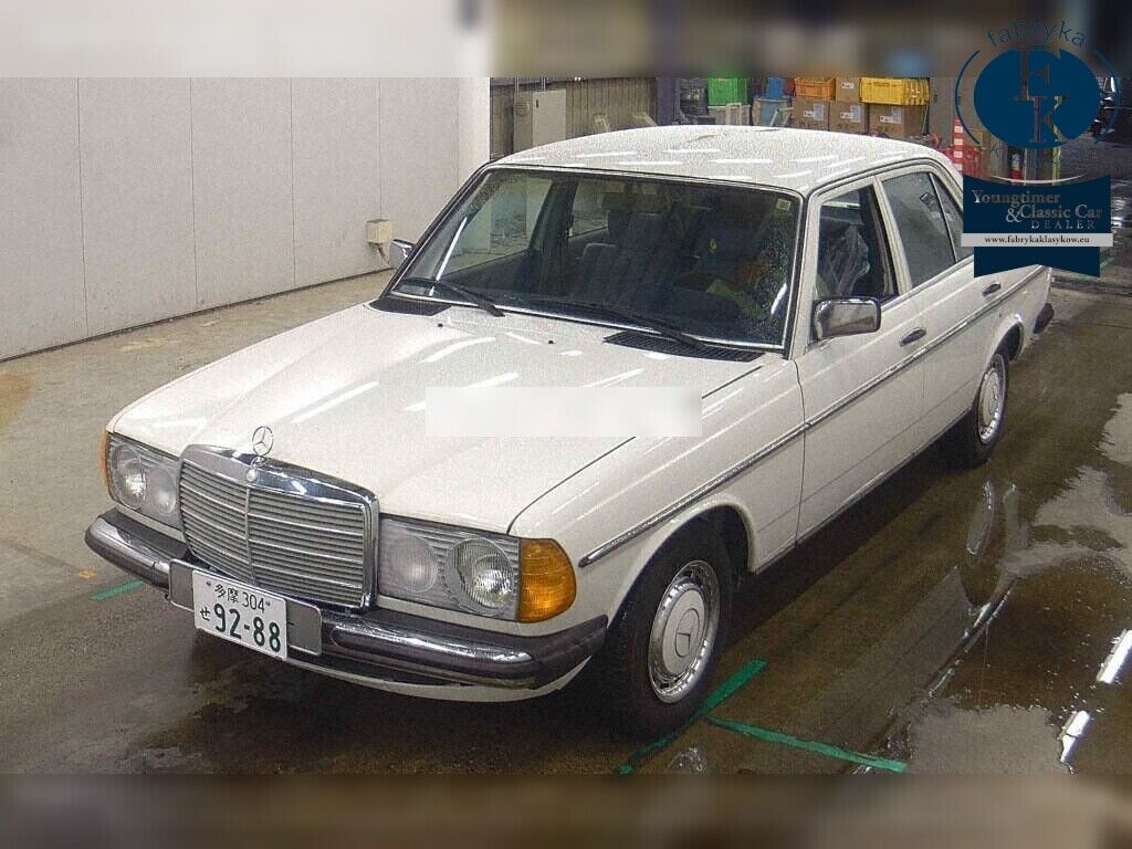 MERCEDES BENZ MEDIUM CLASS 4D 230 1979 - zdjęcie 6