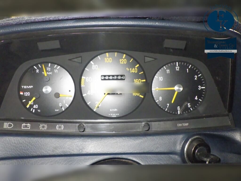 MERCEDES BENZ MEDIUM CLASS 4D 230 1979 - zdjęcie 8