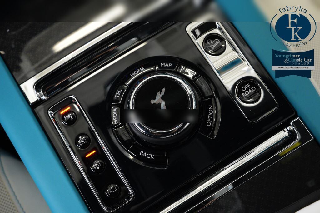 ROLLS-ROYCE CULLINAN 4WD BLACK BADGE 2026 - zdjęcie 9
