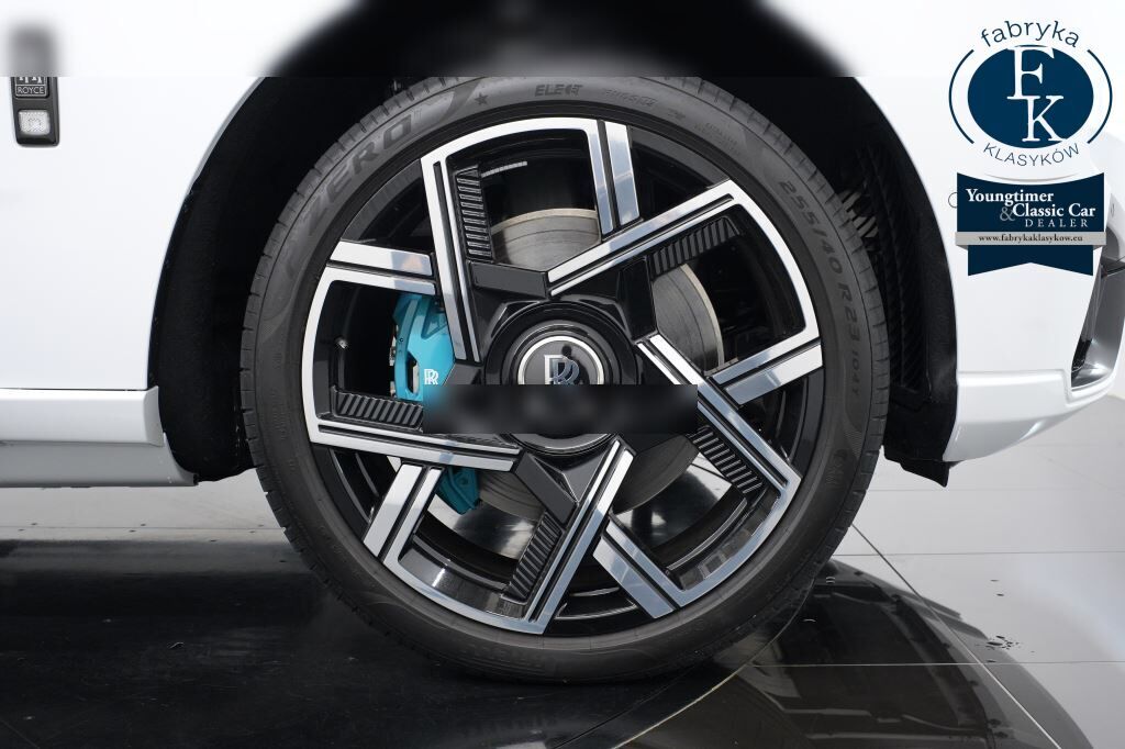 ROLLS-ROYCE CULLINAN 4WD BLACK BADGE 2026 - zdjęcie 13