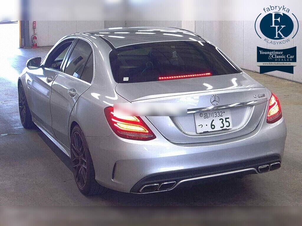 MERCEDES AMG C-CLASS 4D C63 S 2018 - zdjęcie 4