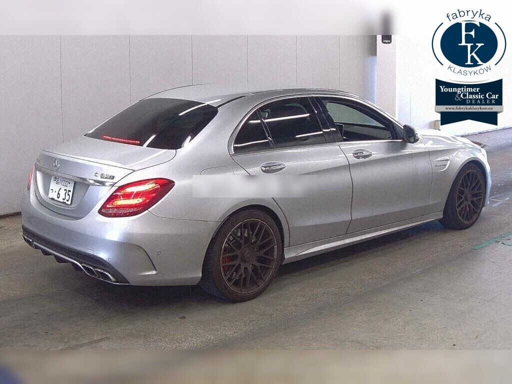 MERCEDES AMG C-CLASS 4D C63 S 2018 - zdjęcie 7