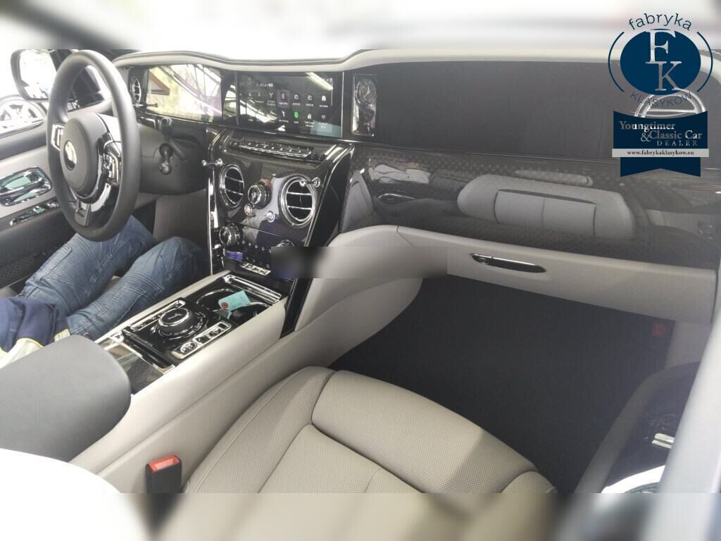 ROLLS-ROYCE CULLINAN 4WD BLACK BADGE 2026 - zdjęcie 5