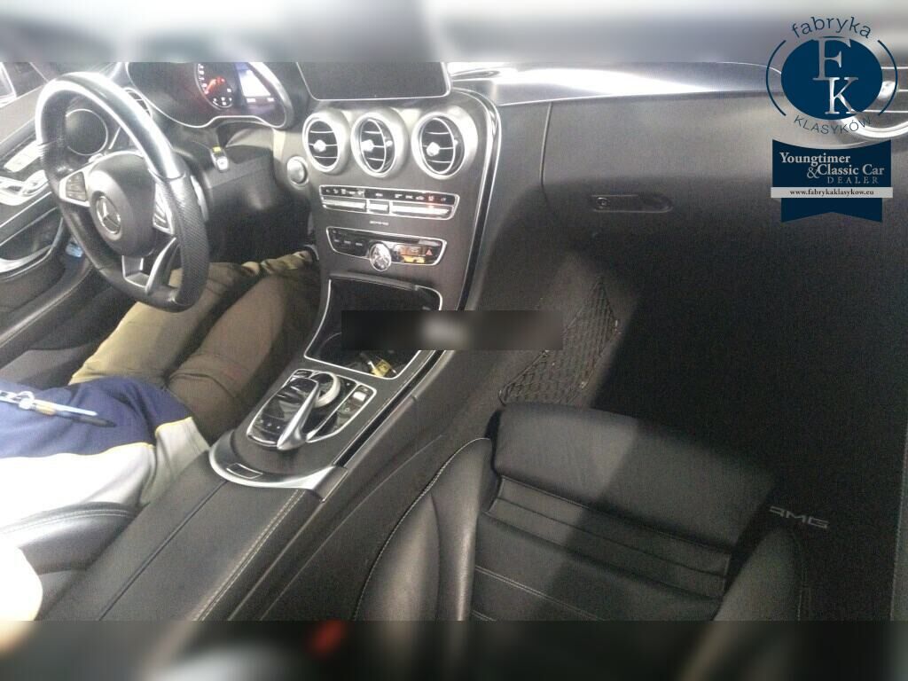 MERCEDES BENZ C-CLASS 4D C200 SPORTS EDITION (LEATHER VERSION) 2016 - zdjęcie 5