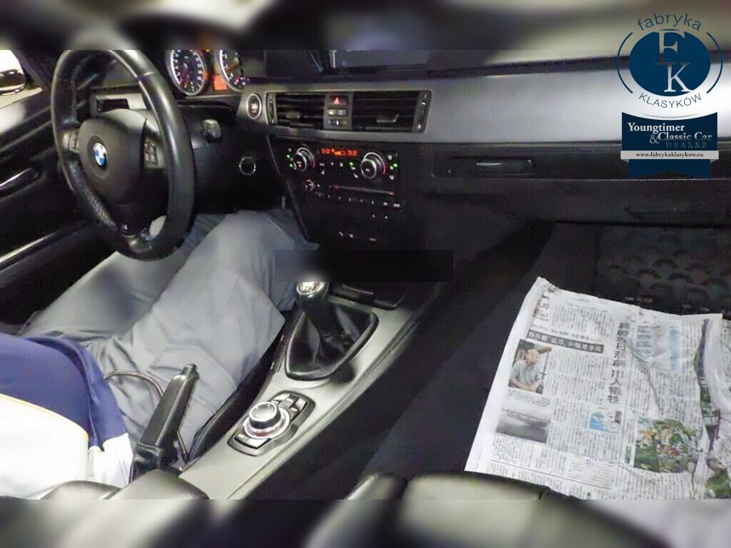 BMW M3 4D M3 2010 - zdjęcie 5