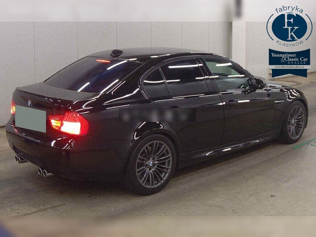 BMW M3 4D M3 2010 - zdjęcie 7
