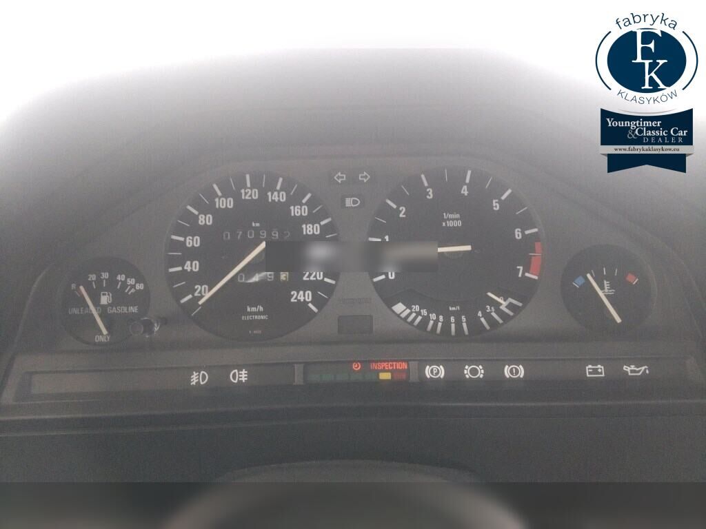 BMW 3 SERIES 4D 325I 1989 - zdjęcie 8