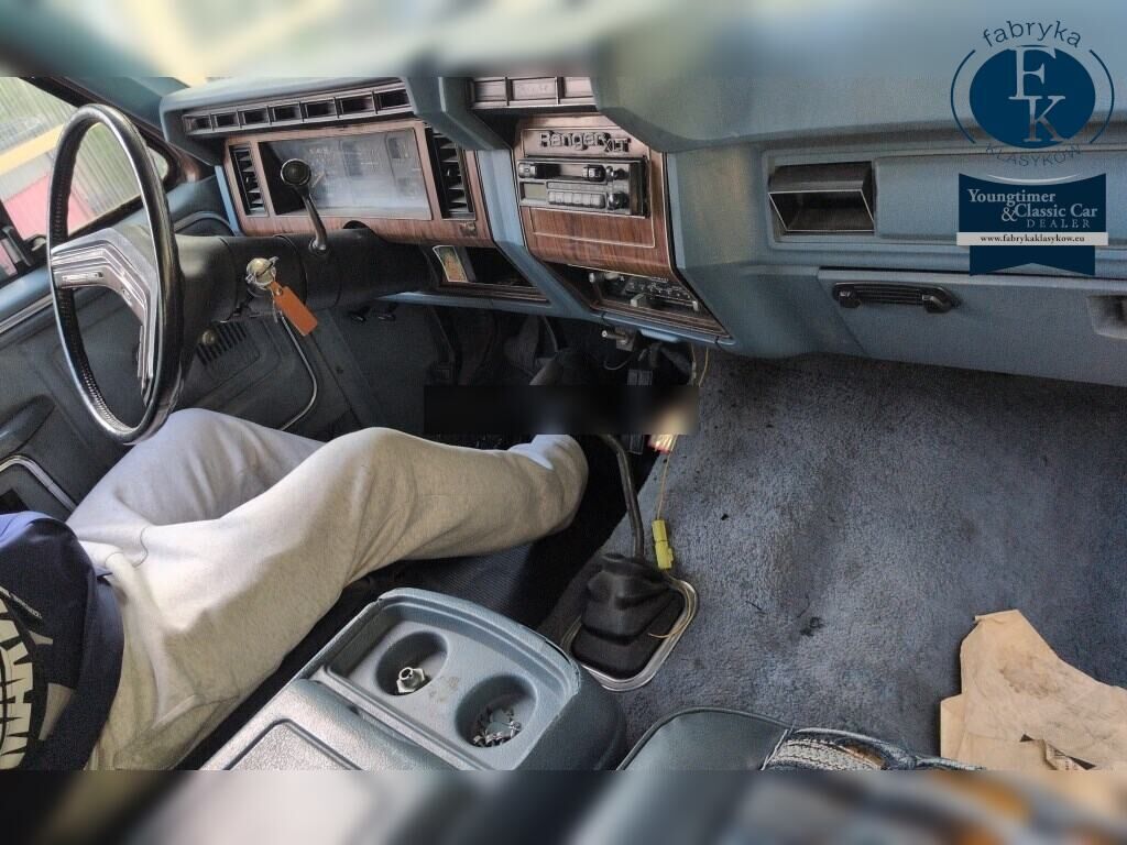 FORD BRONCO 4WD XLT 1983 - zdjęcie 5