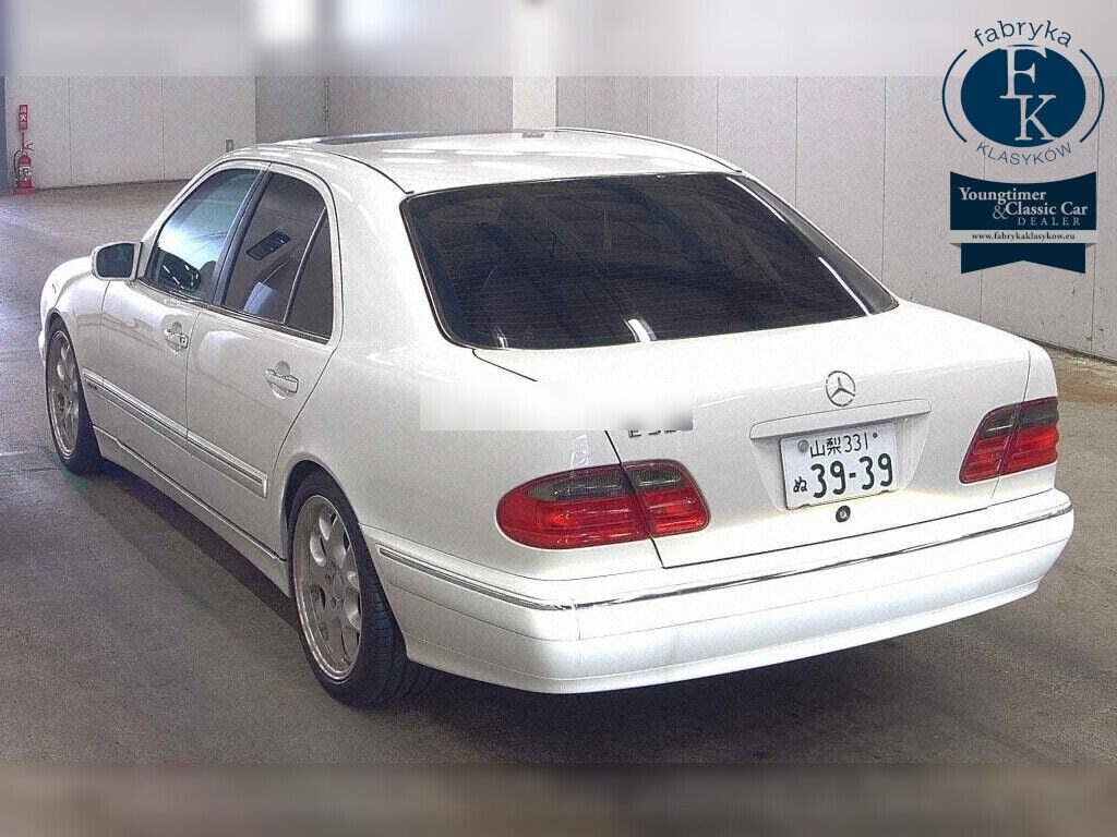 MERCEDES BENZ E-CLASS 4D E320 AVANTGARDE 2002 - zdjęcie 4