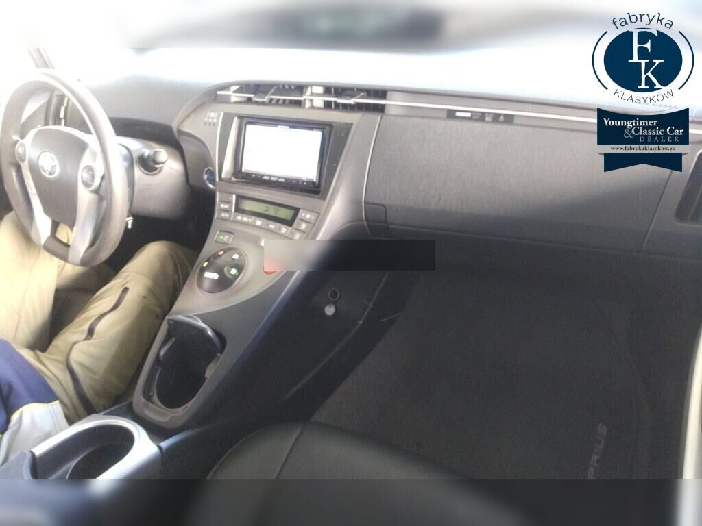 AMERICA TOYOTA PRIUS 5D  - zdjęcie 5