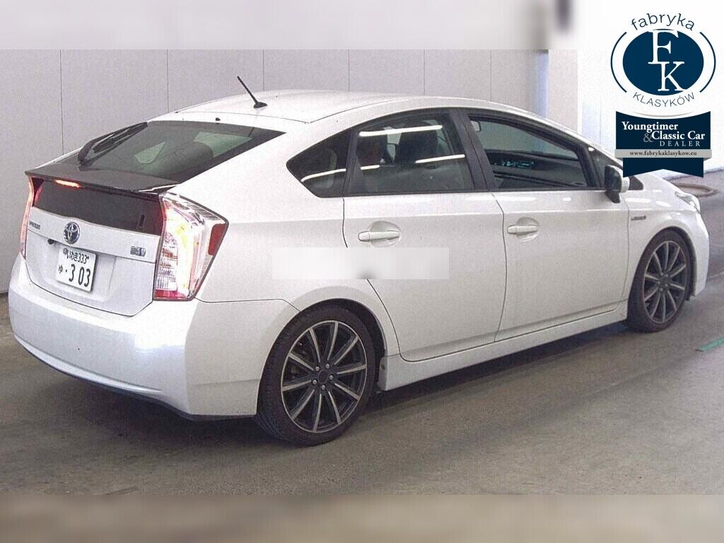 AMERICA TOYOTA PRIUS 5D  - zdjęcie 7