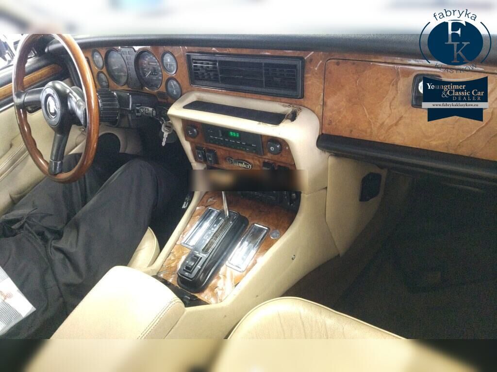DAIMLER DAIMLER DOUBLE SIX 1989 - zdjęcie 5