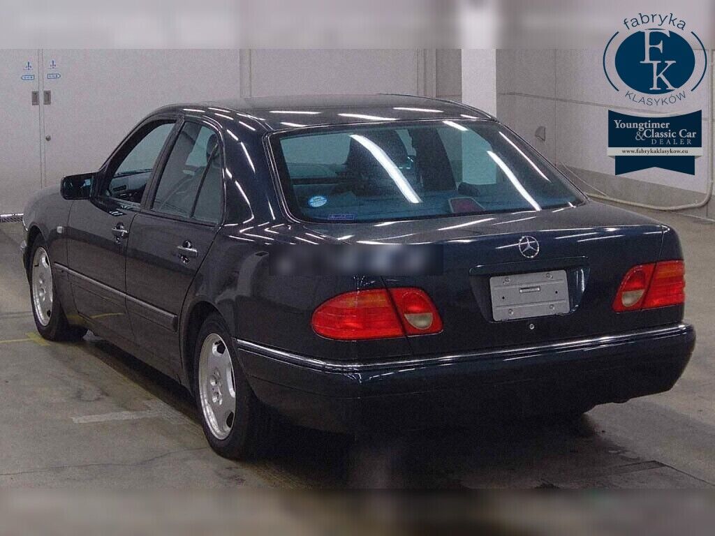 MERCEDES BENZ E-CLASS 4D E400 AVANTGARDE 1997 - zdjęcie 4