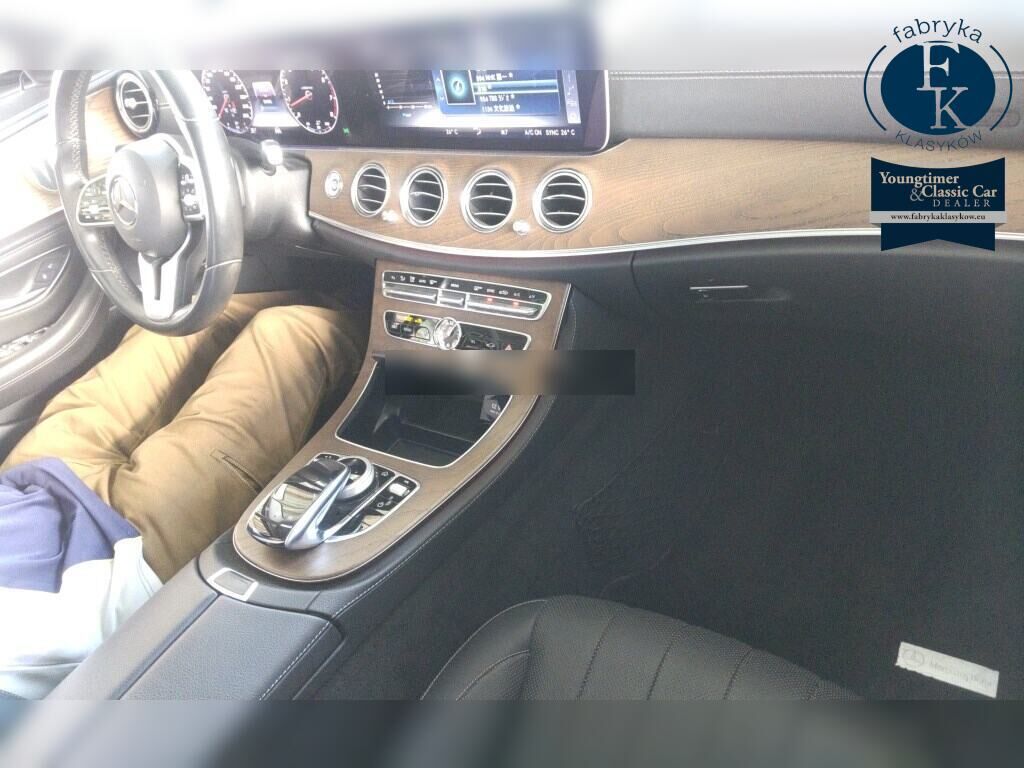 MERCEDES BENZ E-CLASS 4D 4WD E450 4MATIC EXCLUSIVE 2018 - zdjęcie 5