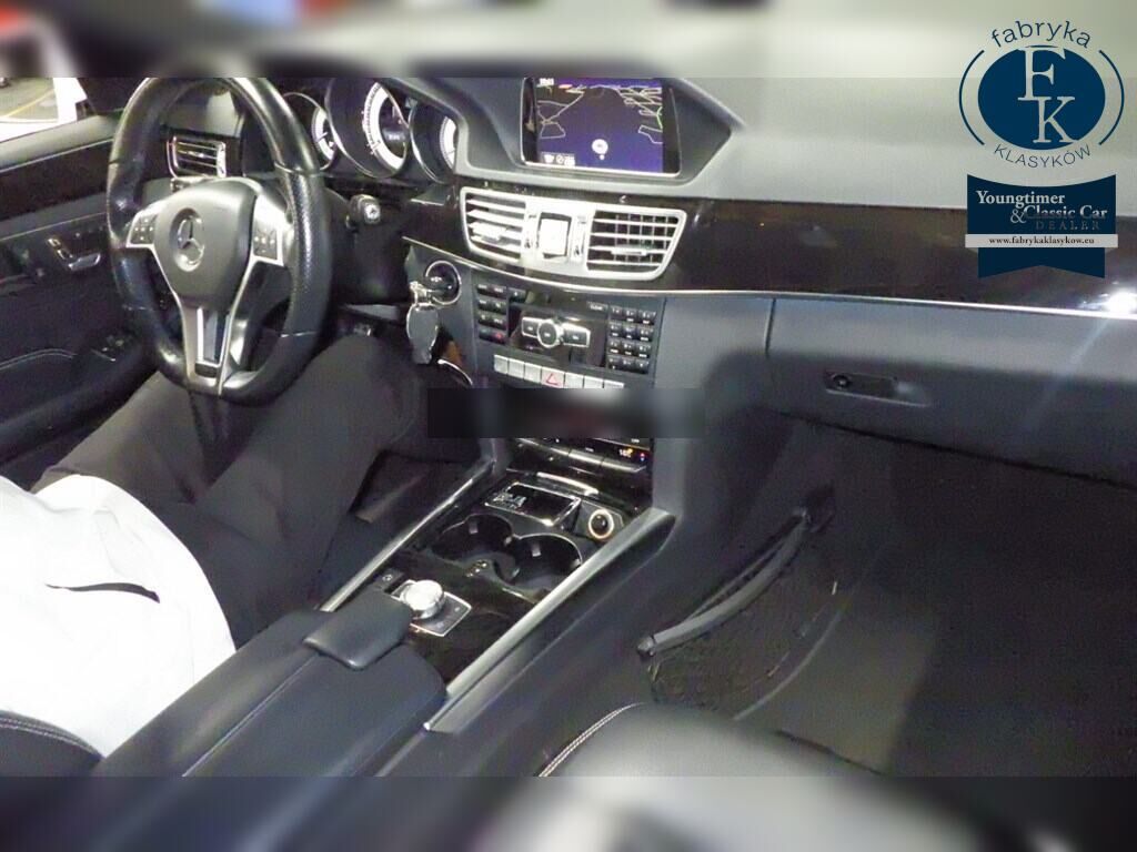 MERCEDES BENZ E-CLASS STATIONWAGON 4WD E300 4MATIC STATIONWAGON AVANTGARDE AMG 2014 - zdjęcie 5
