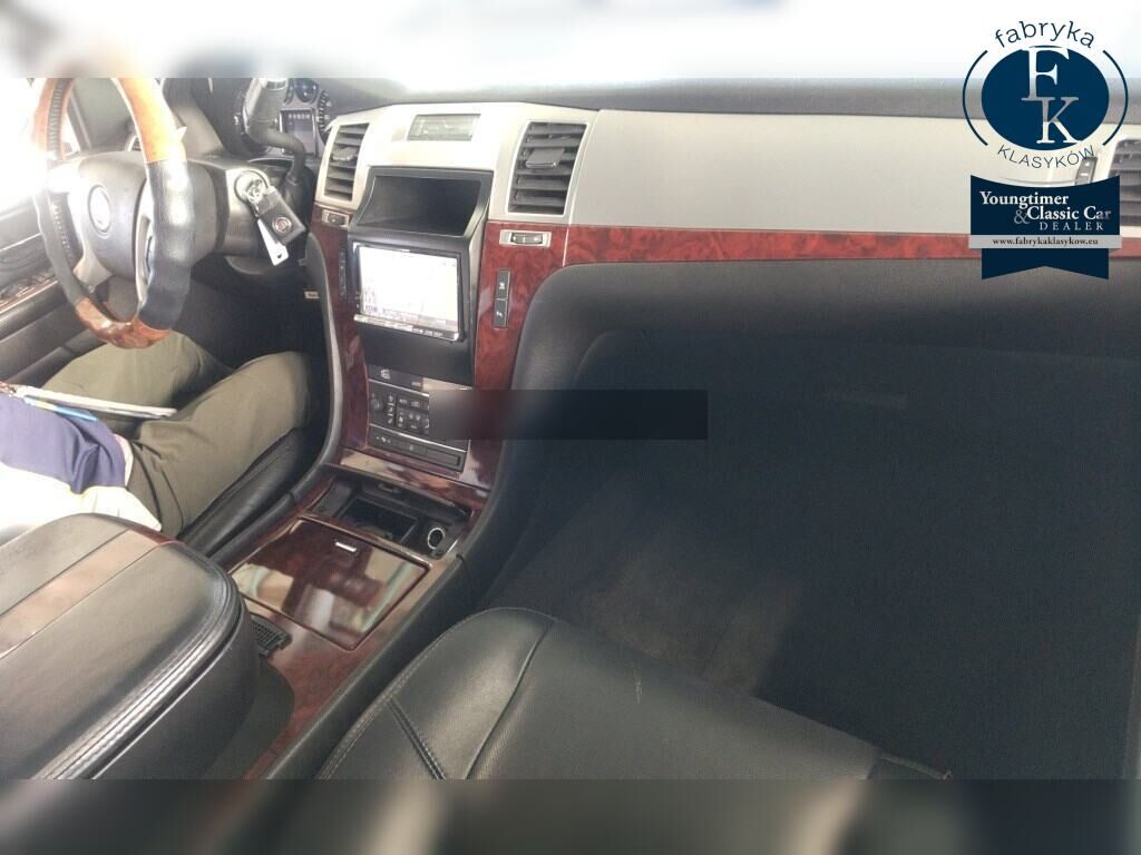 CADILLAC ESCALADE 4WD BASE GRADE 2013 - zdjęcie 5