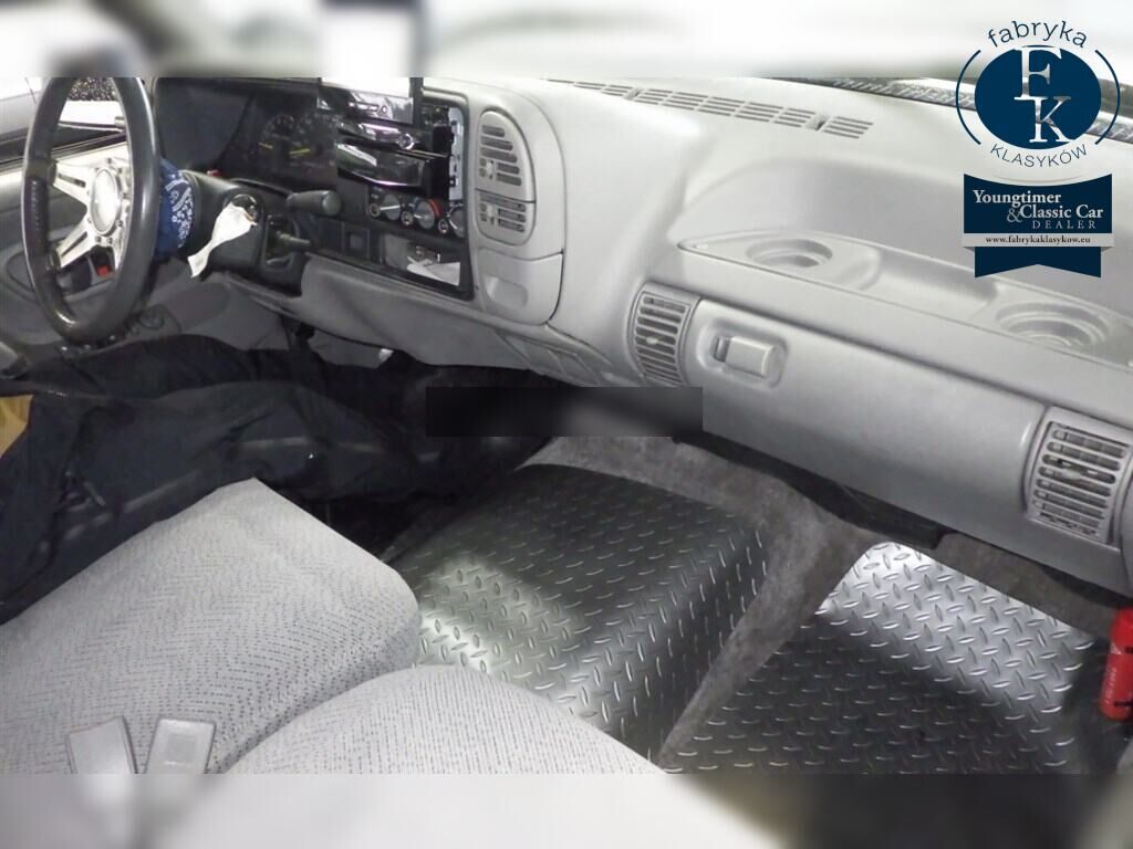 CHEVROLET CHEVROLET TAHOE 5D 1996 - zdjęcie 5