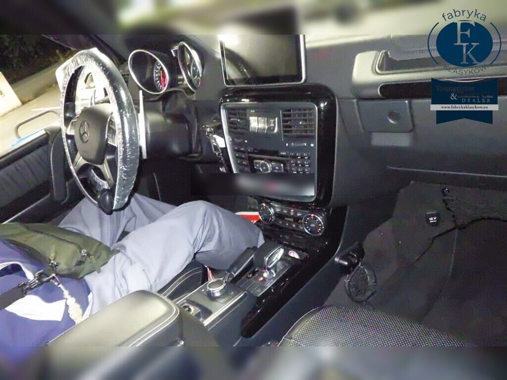 MERCEDES AMG G-CLASS 4WD G63 2015 - zdjęcie 5