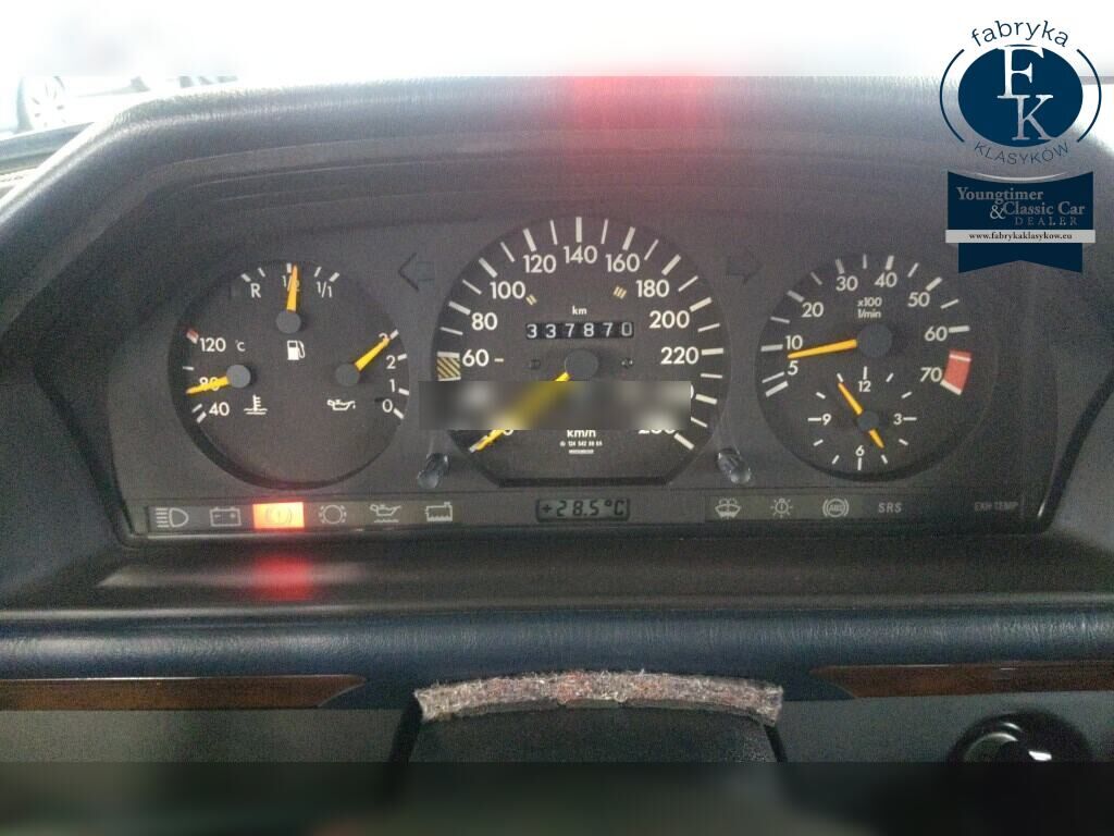 MERCEDES BENZ MEDIUM CLASS 4D 320E 1992 - zdjęcie 8