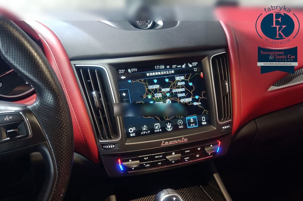 MASERATI LEVANTE 4WD S 2016 - zdjęcie 17