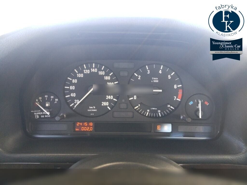 BMW ALPINA B10 4D 4WD 3.0 1995 - zdjęcie 8