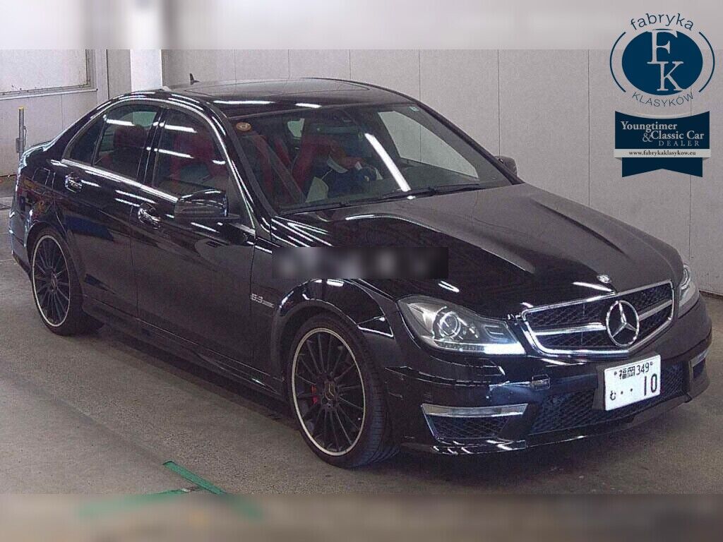 MERCEDES BENZ C-CLASS 4D C63 AMG 2011 - zdjęcie 3