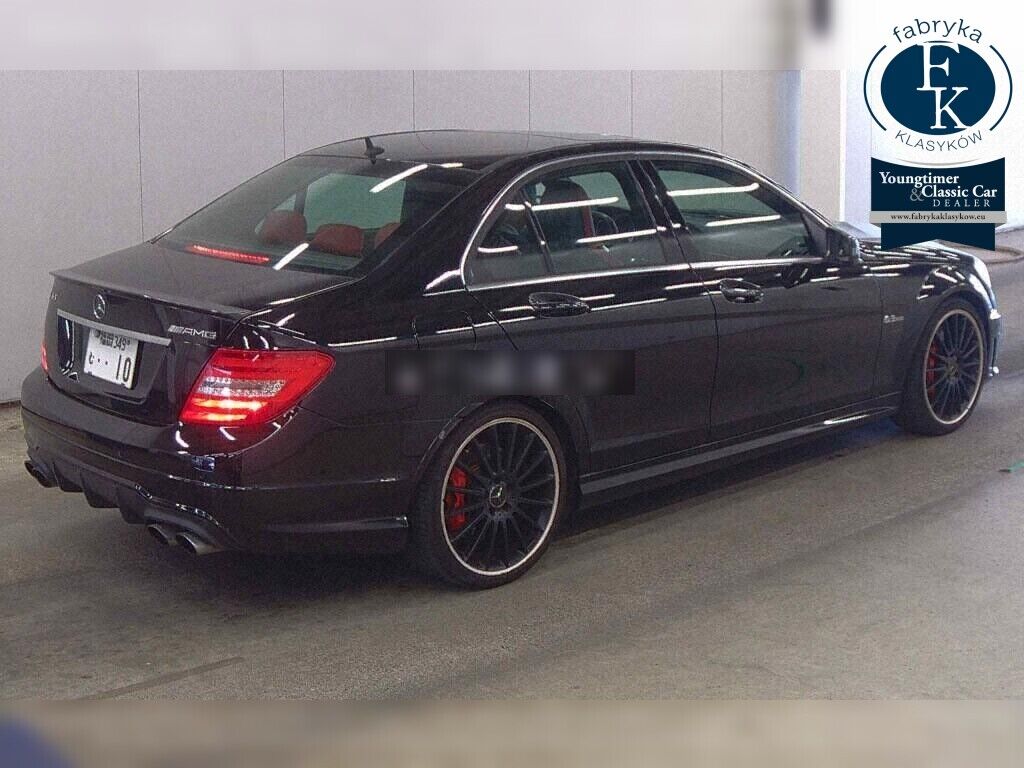 MERCEDES BENZ C-CLASS 4D C63 AMG 2011 - zdjęcie 7