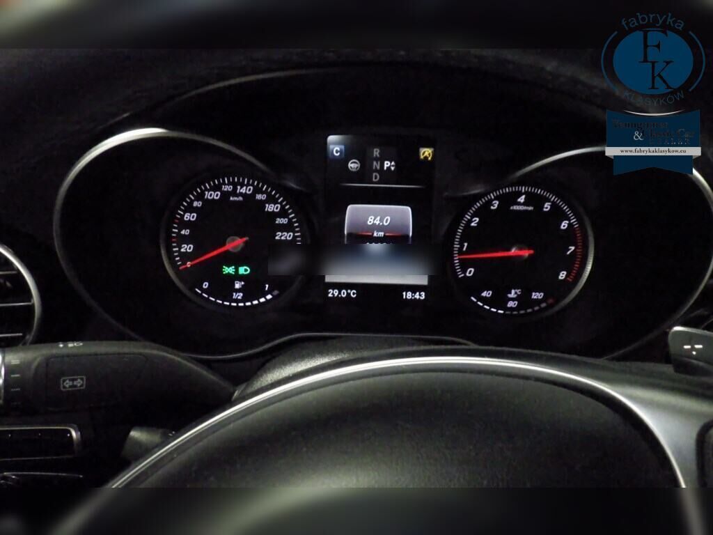 MERCEDES BENZ C-CLASS 4D C200 SPORTS EDITION 2015 - zdjęcie 8