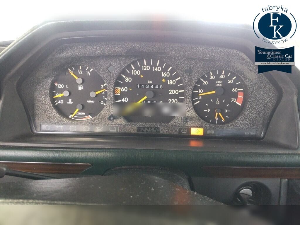 MERCEDES BENZ MEDIUM CLASS 4D 300E 1989 - zdjęcie 8