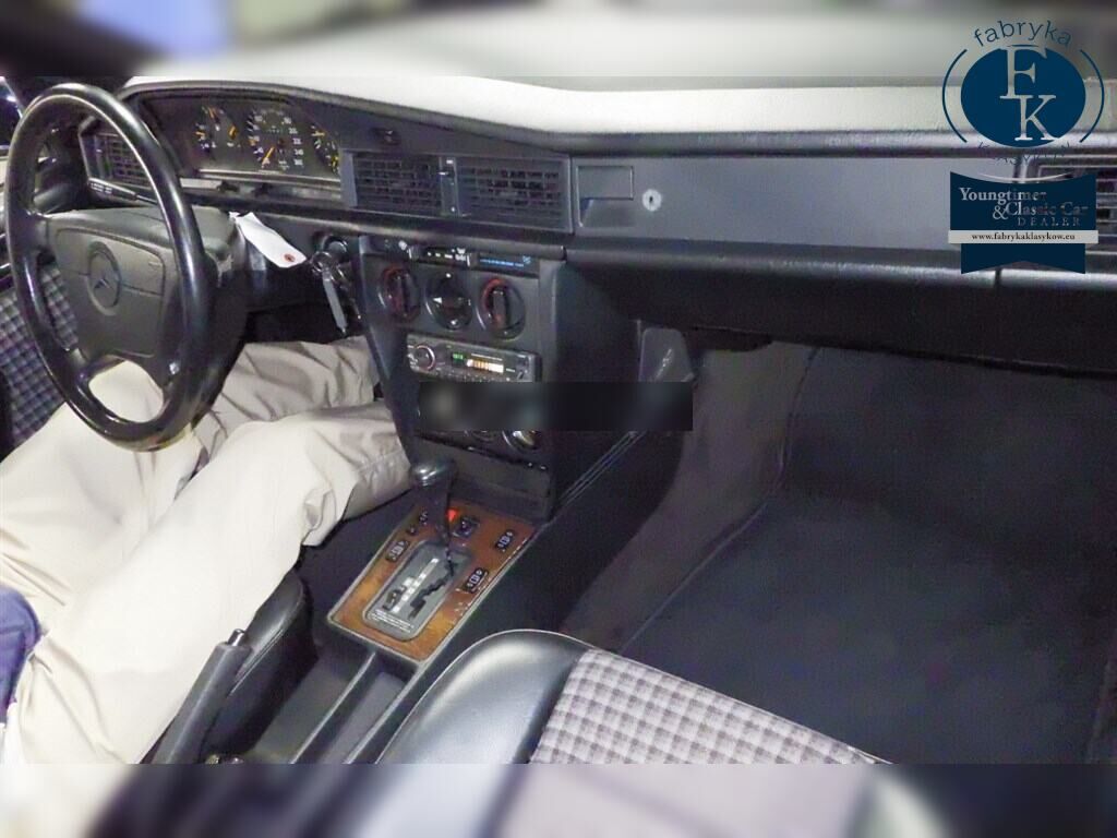 MERCEDES BENZ 190 CLASS 190E2.5-16 1992 - zdjęcie 5
