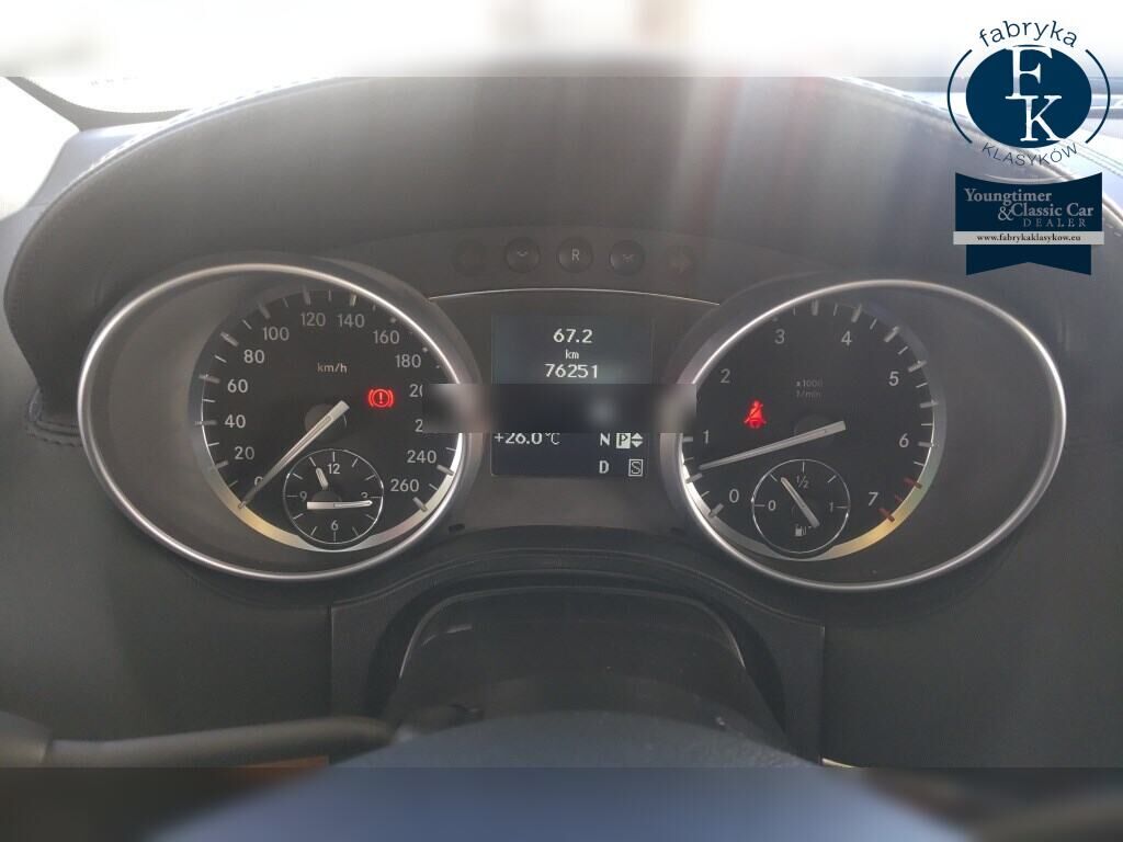 MERCEDES BENZ GL-CLASS 4WD GL550 4MATIC 2010 - zdjęcie 8