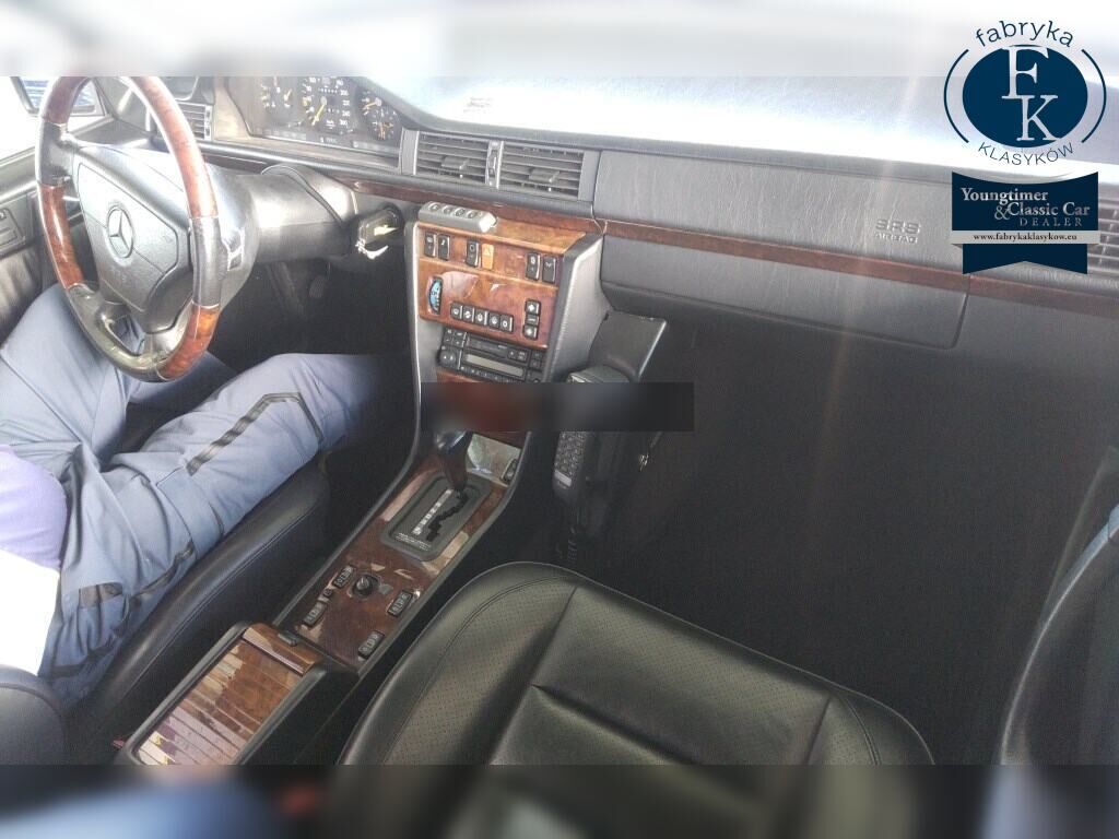 MERCEDES BENZ E-CLASS 4D E500 1993 - zdjęcie 5