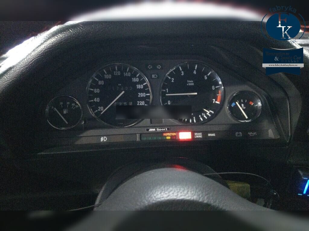 BMW 3 SERIES 2D 325I MーTECHNIC 1988 - zdjęcie 8