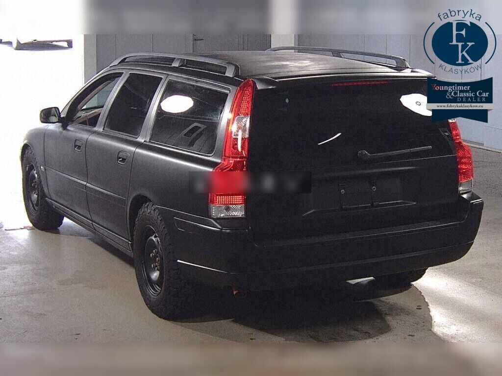 VOLVO V70 2.4 2005 - zdjęcie 4