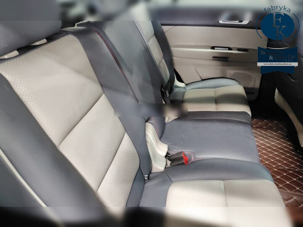 FORD EXPLORER 5D 4WD XLT 2011 - zdjęcie 8
