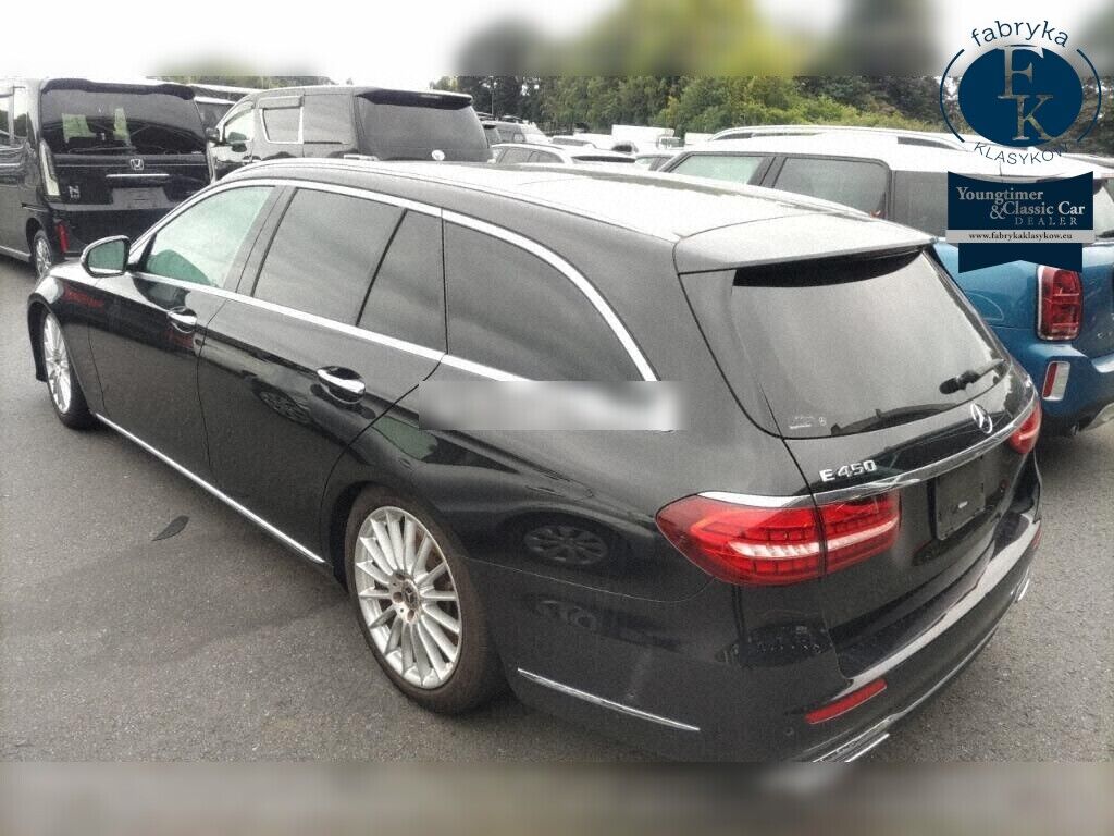 MERCEDES BENZ E-CLASS STATIONWAGON 4WD E450 4MATIC STATIONWAGON EXCLUSIVE ISG M 2022 - zdjęcie 4
